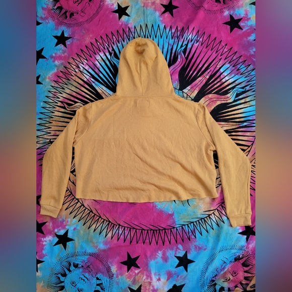 STREETWEAR SOCIETY - Long Sleeve Hoodie Crop Top - Picture 4 of 6